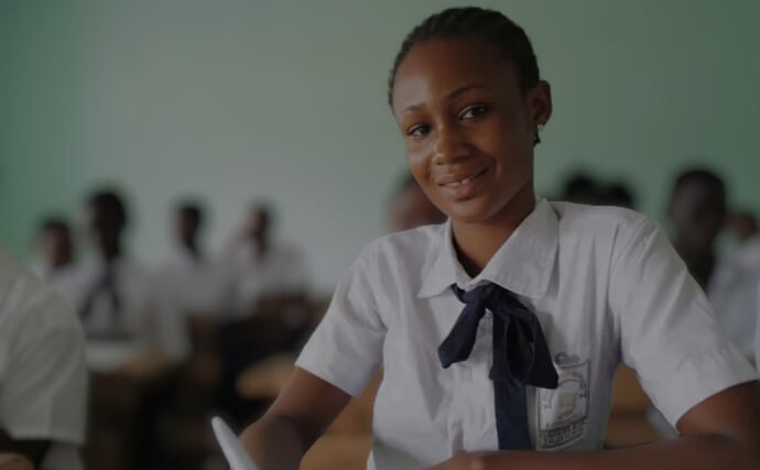 Éduquer une fille, transformer une nation : l’Afrique entre progrès et défis