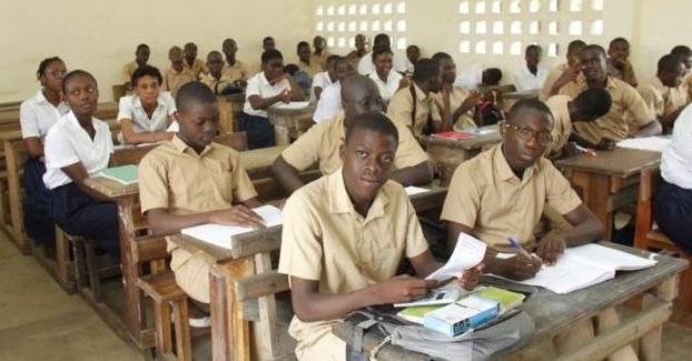 Côte d'Ivoire, 1300 élèves de 6e renvoyés pour insuffisance de lecture et d'écriture 